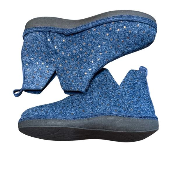 Unity in Diversity Womens Palma Wool Booties Starry Blue Gold Stars Size 9.5 NWB - Picture 1 of 12